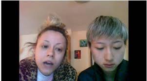 Lần đầu tiên trong đời Thành Long cúi đầu nhận lỗi sau khi con gái đăng  video cầu cứu