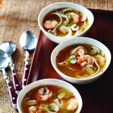 Hot And Sour Shrimp Soup Recipe Chatelaine Com Recipe Shrimp Soup Hot And Sour Soup Hot Meals
