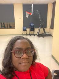 Memphis meetup with new age shirt alert