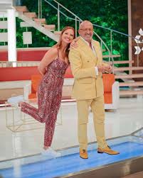 Manuel luís goucha was born on december 25, 1954 in figueira da foz, portugal as manuel luís sousa goucha. Cristina Ferreira E Manuel Luis Goucha Juntos Em Novo Programa Da Tvi Para 2021