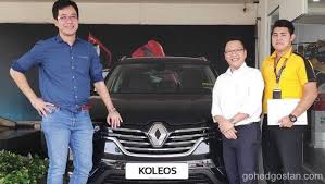 Walau sakit tapi enak kan?, kataku sambil memeluk dan meremas. Pelanggan Renault Yang Pertama Di Malaysia Pandu Pulang Koleos Gohed Gostan