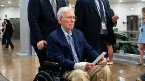 Mitch McConnell returns home weeks after hospital admission sparked health speculation