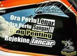 Paling Bagus 22 Gambar Keren Di Kaca Mobil Untuk Bagian Ini Dikhususkan Untuk Anda Yang Ingin Membuat Tampilan Kaca Mobilnya Terlihat Kere Lucu Gambar Stiker