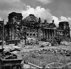 Dies ist der internetauftritt des deutschen bundestages. Kampf Um Berlin 1945 Russland Baut Den Reichstag Nach Zum Sturmen Welt