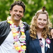 Luca ich liebe dich hast du eine freundin ha ho he hertha bsc. Meine Mutter Ard Filmreihe Mit Diana Amft Wird Fortgesetzt Hochzeitstrubel Und Familienzuwachs In Zwei Neuen Folgen Tv Wunschliste