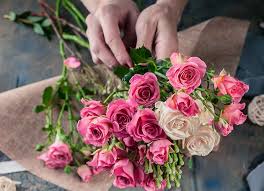 Maybe you would like to learn more about one of these? La Rose Reine Des Fleurs