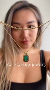 Channeling the Queen bee who is Blair Waldorf ✨Wearing the following  waterproof, tarnish resistant 18K gold plated pieces from @meideya.jewelry 