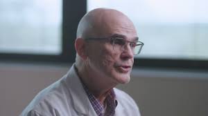 Romeo E Castillo-Melendez, MD