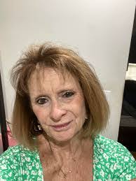 Doris Bowens's Instagram, Twitter & Facebook