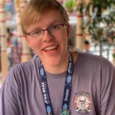 Who can dog sit for my dogs in Lynnwood from 4/27-4/30?