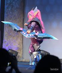 The community page for anyone and everyone who is interested. Blizzcon 2017 Cosplays From The Costume Contest At Blizzcon 2017 Inven Global