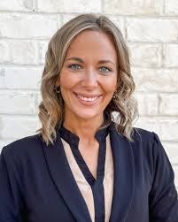 Priscilla Huffman's Instagram, Twitter & Facebook