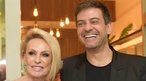 Her zodiac sign is sagittarius. Globo Demite Colunista Do Mais Voce Mesmo Contra A Vontade De Ana Maria Braga Istoe Independente