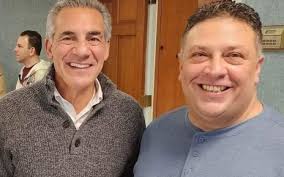 Glenn Mortimer Archives