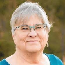 Robin Pittman's Instagram, Twitter & Facebook