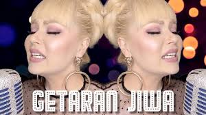 The most accurate version of the original version so far.please rate and comment for wrong/missing chords c#maj7 a#m7 getaran jiwa d#m7 menlanda hatiku g#7 tersusun nada c#maj7 irama dan lagu fdim7 a#7 fdim7 a#7 walau. Getaran Jiwa P Ramlee Cover Oleh Cassidy La Creme Youtube