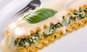 Come servire le lasagne senza cottura (non è difficile!) pasta con pomodori arrosto e salsa cremosa di anacardi alle erbe. Lasagne Bianche Sfiziose 10 Ricette Senza Pomodoro Che Non Vi Faranno Rimpiangere Il Ragu Leitv