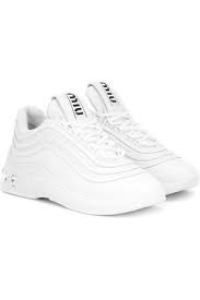Maybe you would like to learn more about one of these? Scarpe Da Donna 2021 Le Sneakers Da Donna Piu Alla Moda