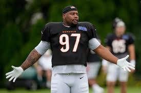 First-year Bengals Dexter Lawrence and Bryan Cook selected as team captains on defense