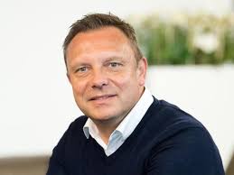 Laut mehreren deutschen medien hat der fc zürich den deutschen andré breitenreiter als neuen trainer verpflichtet. 96 Trainer Breitenreiter Kritisiert Kind Und Heldt Bin Enttauscht Fussball Munstersche Zeitung