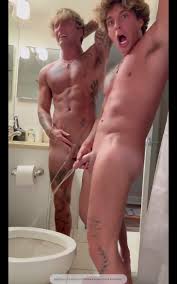 Leo Levine - photo 7 - BoyFriendTV.com