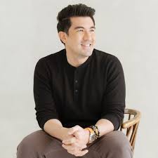 Luis Manzano (@luckymanzano) • Instagram photos and videos