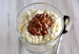 Cheesecake Rice Pudding Plus A Chocolate Version Mel S Kitchen Cafe Delicious Rice Pudding Easy Puddings Chocolate Pudding Recipes