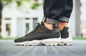 Cargo Khaki Lands On The Latest Nike Air Max 95 Ultra Essential Kicksonfire Com Fashion Pumps Fashion Sporty Style