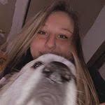 Rachel Laskowski's Instagram, Twitter & Facebook