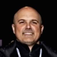 Thomas Dobis's Instagram, Twitter & Facebook