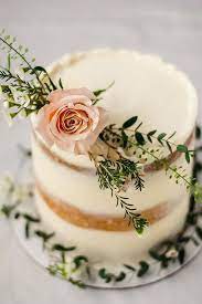 Wedding Cake Ideas How To Add New Accents In Traditional Style Cheesecake Wedding Cake Wedding Cake Rustic Chocolate Wedding Cake