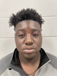 Daniel Hinnant's Instagram, Twitter & Facebook