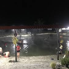 Kerajaan selangor sentiasa menyokong usaha penduduk setempat memulihara alam sekitar melibatkan kawasan rezab sungai. Kolam Air Panas Sg Lalang Hot Spring
