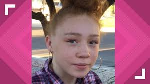 Meet Lashawna: Confident teen with eye for fashion