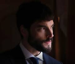 Miran karakterini canlandıran akın akınözü kimdir? Hercai Miran Kimdir Akin Akinozu Az Bilinen 5 Ozelligi Dizi Tv Ozeti