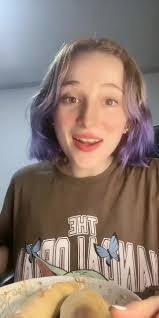 Ashley Reamer's Instagram, Twitter & Facebook