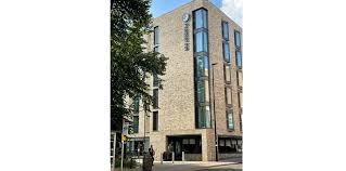 Excellent location — rated 9.1/10! New Premier Inn For Oxford Uk Property Forums