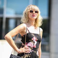 Frisuren für feines lockiges haar ladies wallet. Frisuren Fur Feines Haare Schnitte Styling Tolle Looks Brigitte De