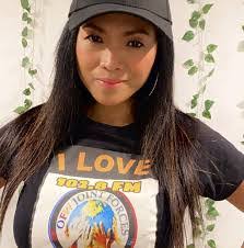 Rosie Correa's Instagram, Twitter & Facebook