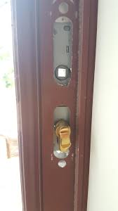 Nothing is blocking the door because i unhooked the pump one at the top that makes it lock open. Help Inside Storm Door Dead Bolt Won T Release Any Way To Force It With This Lock Locksmith