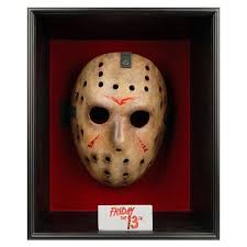 This article belongs to the temporary halloween update. Friday The 13th Hockey Mask Prop Replica With Wooden Box