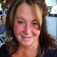 Karen Inwood's Instagram, Twitter & Facebook