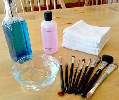 Cleaning Makeup Brushes Diy Alldaychic How To Clean Makeup Brushes Clean Makeup Diy Makeup Brush Cleaner