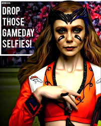 ✨ @everyone ✨ MY SQUAD FAM‼🧡💙🤍 DROP 👏 THOSE 👏 GAMEDAY 👏 SELFIE'S 👏‼  #DenverBroncosFanSquadForeverᱬ 📸🔥 PS: Stream the game