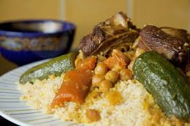 Couscous De Mouton Aux Raisins De Smyrne Couscous Mechoui Couscous Recette