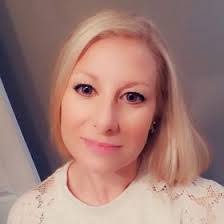 Michele Strasser's Instagram, Twitter & Facebook