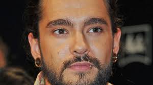 Therapien, chemos, hochs, tiefs, schmerzen. Tom Kaulitz Feiert Auf Einer Hochzeit Aber Ohne Heidi Klum Leute