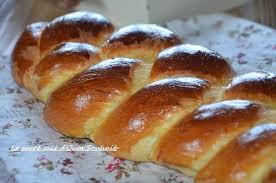Brioche Tressee Extra Moelleuse Le Sucre Sale D Oum Souhaib