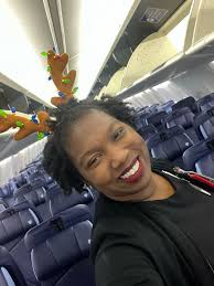 Connecting through Phoenix to the North Pole or getting in one last  vacation before the big night?? 🤔🤔🤔