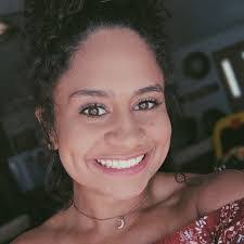 Amanda Updike's Instagram, Twitter & Facebook